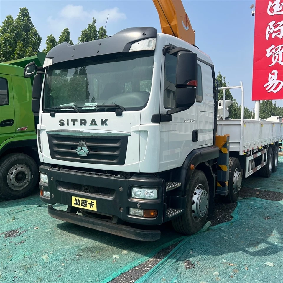 12-Ton Truck-Mounted Crane