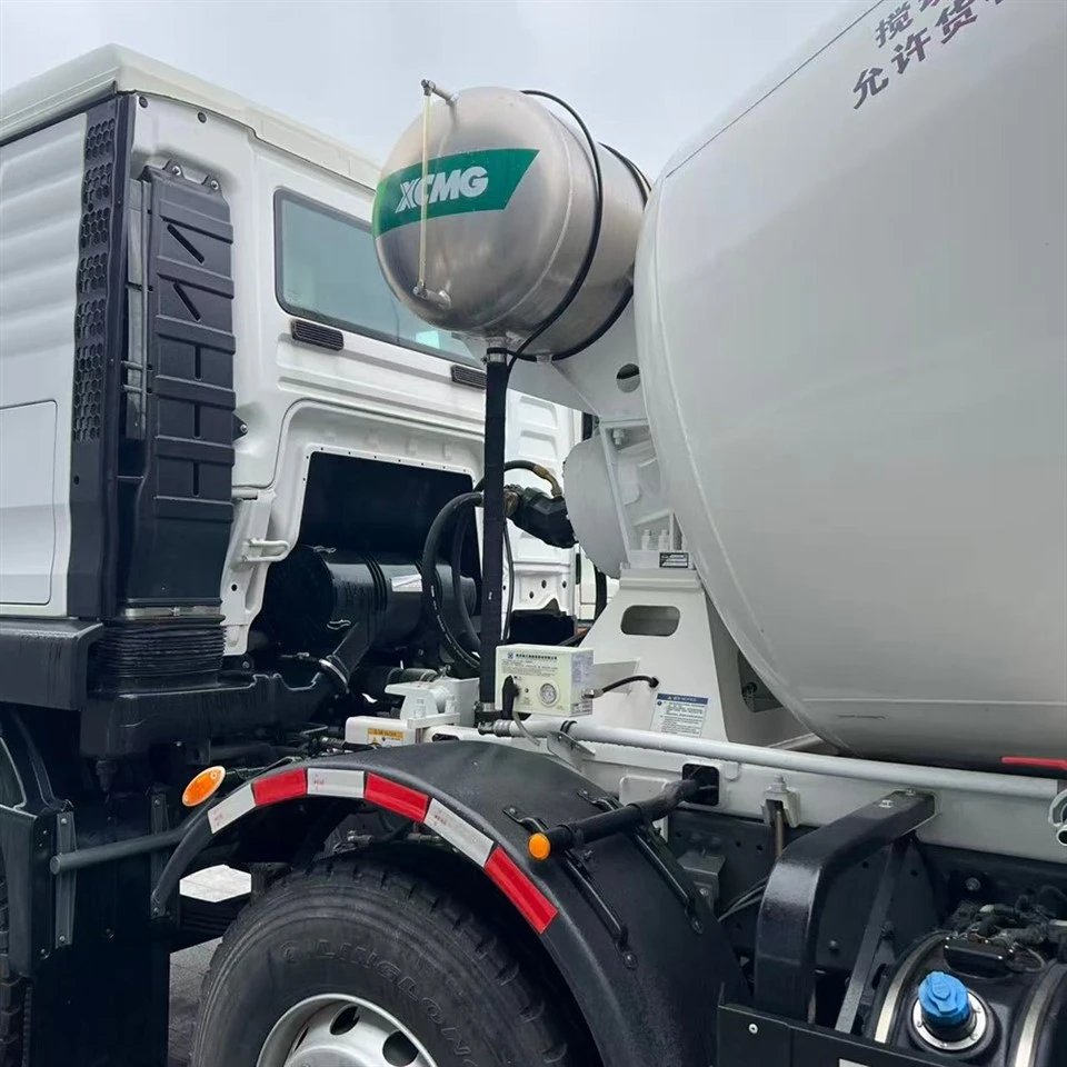 12m³ Concrete Mixer Truck high quality