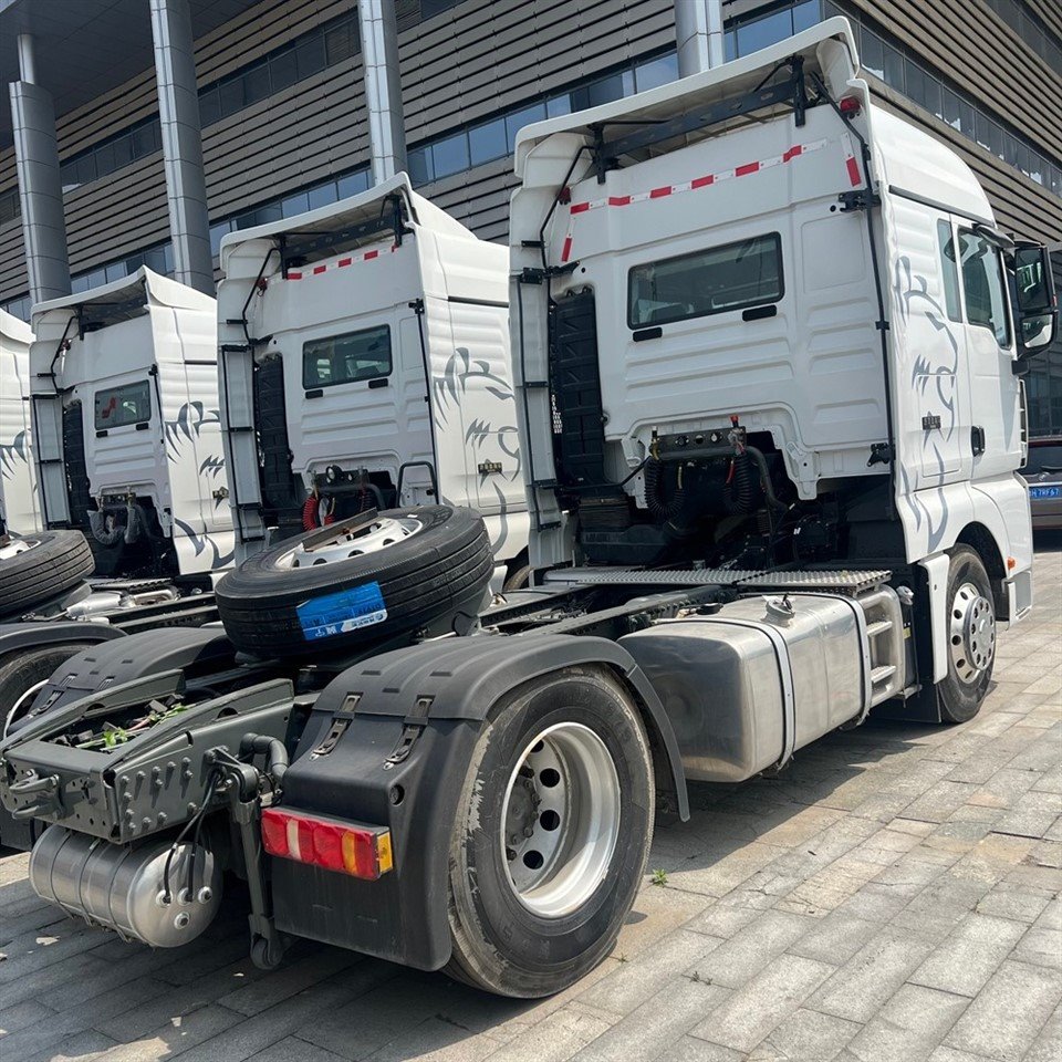 Sitrak C7H Tractor suppliers