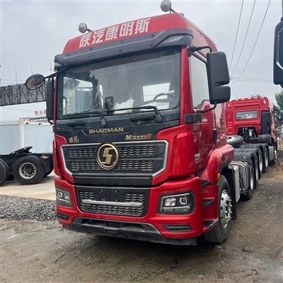 Delong M3000S Tractor